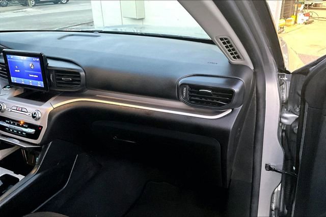 Used 2022 Ford Explorer XLT image 16