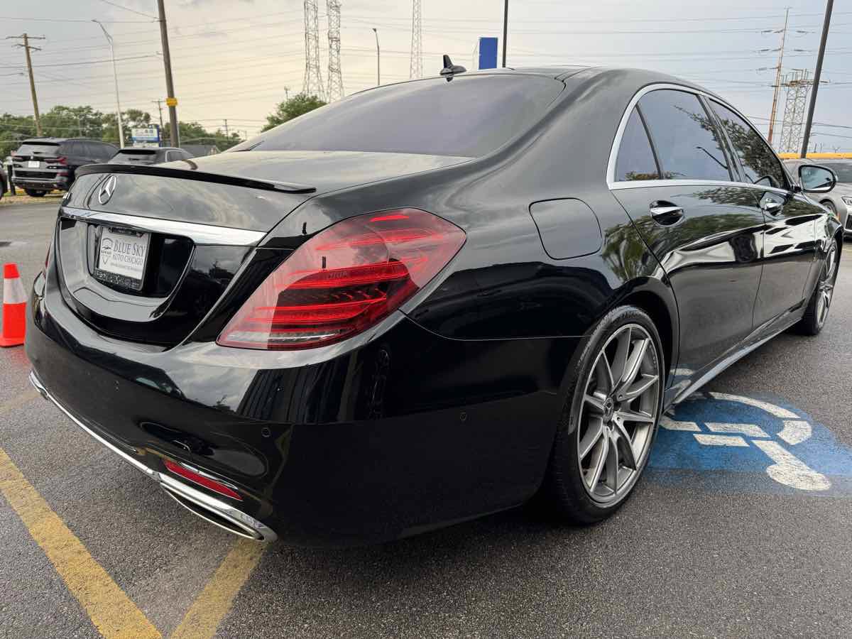 Used 2019 Mercedes-Benz S 560 Sedan image 5