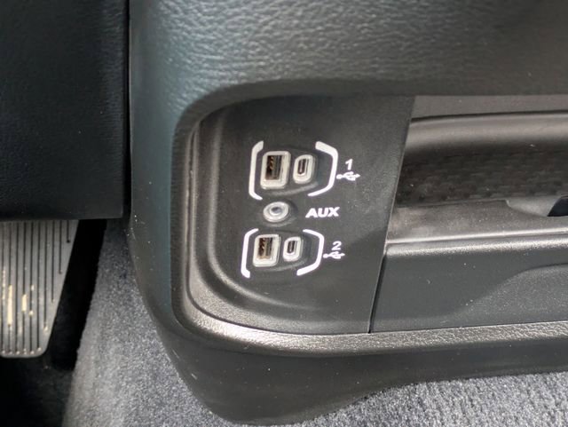 Used 2025 RAM 2500 Big Horn AWD/4WD image 25