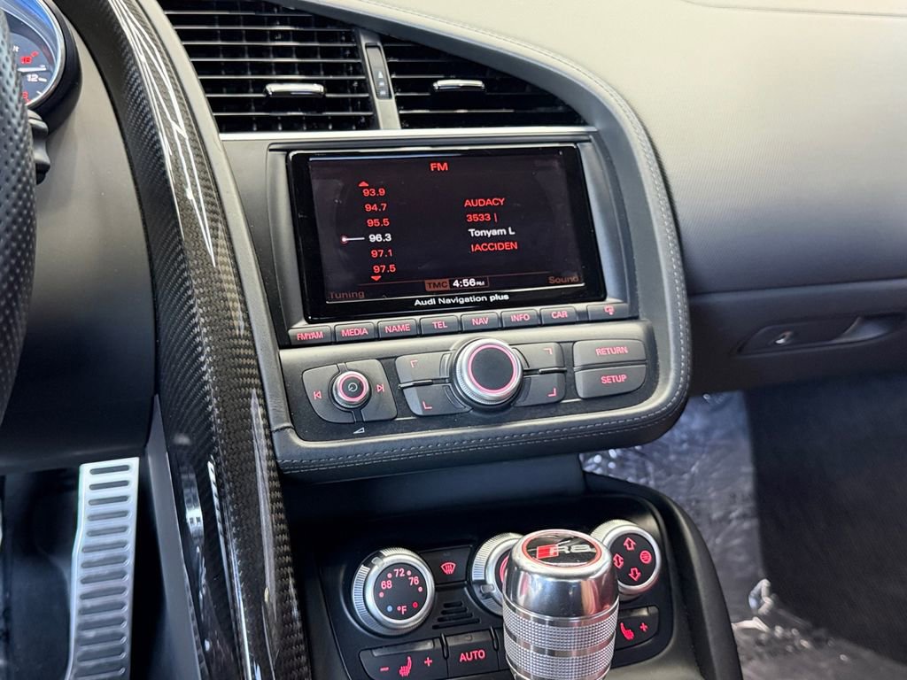 Used 2015 Audi R8 V10 image 11