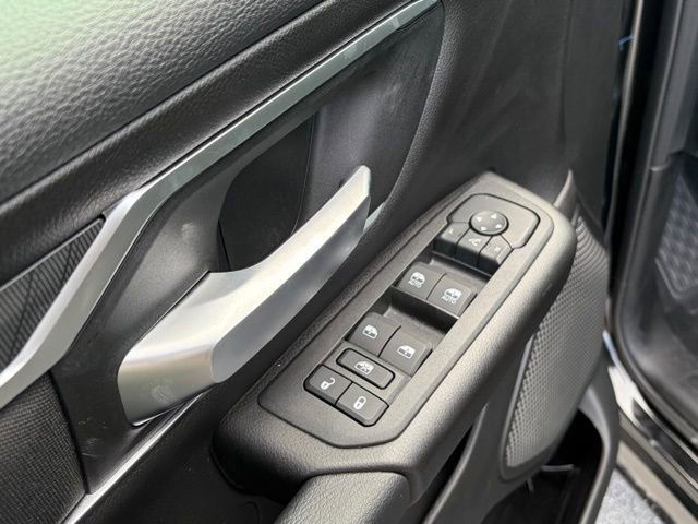 New 2026 RAM 1500 4x4 Crew Cab image 13