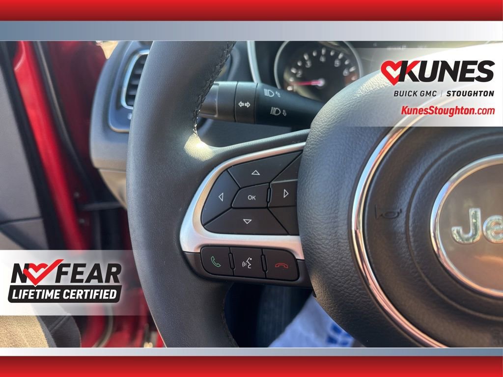 Used 2021 Jeep Compass Latitude FWD image 27