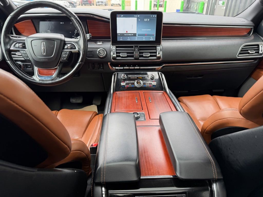 Used 2021 Lincoln Navigator L Reserve image 13