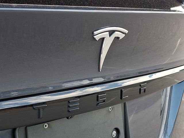 Used 2023 Tesla Model X image 32