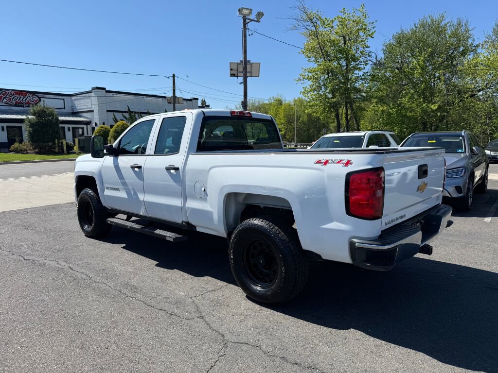 Used 2016 Chevrolet Silverado 1500 W/T w/ Trailering Package AWD/4WD image 5