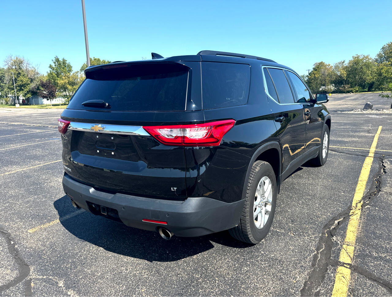 Used 2019 Chevrolet Traverse LT image 7