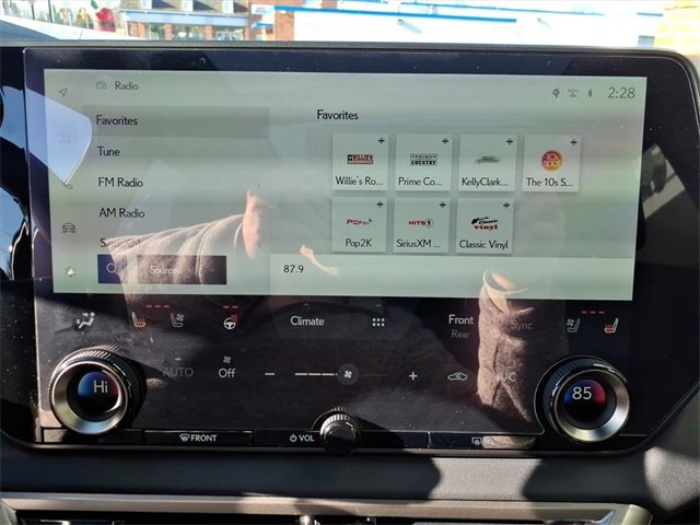 Used 2024 Lexus RX 350 w/ Convenience Package image 16