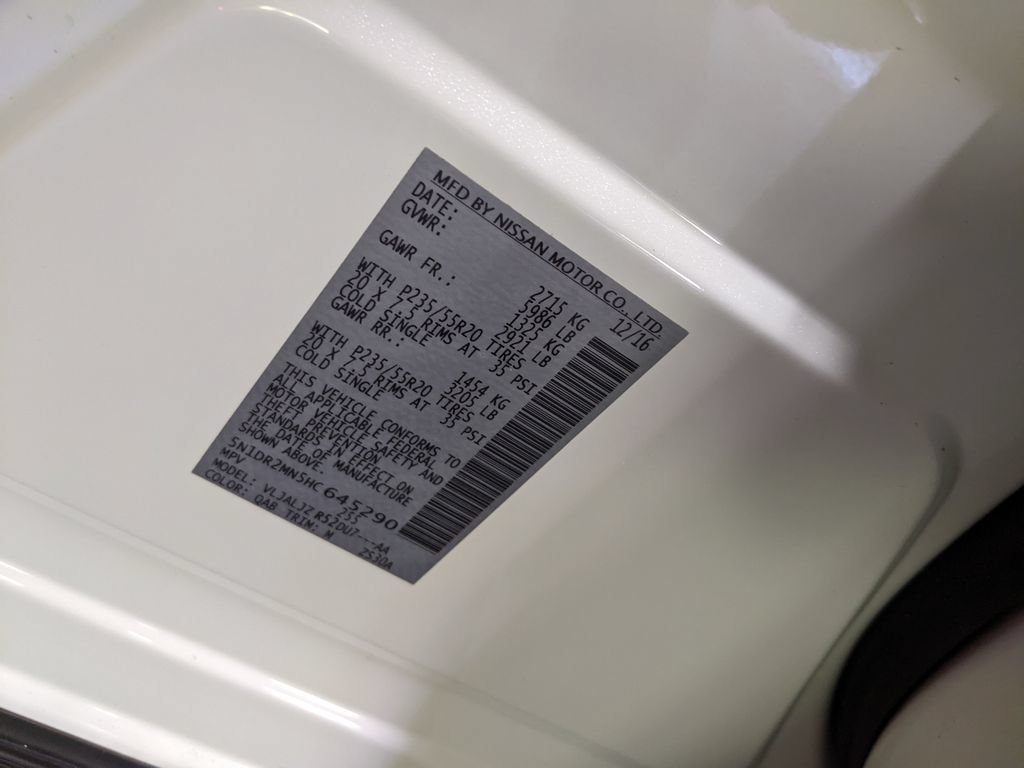 Used 2017 Nissan Pathfinder Platinum FWD image 30