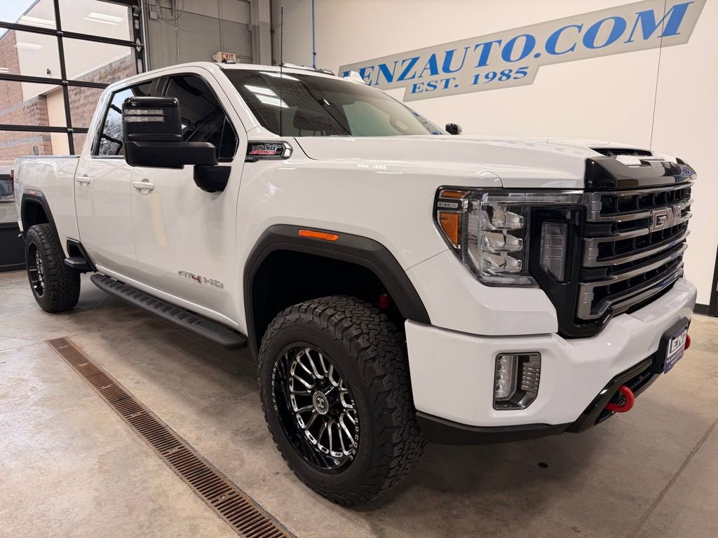 Used 2023 GMC Sierra 2500 AT4 w/ AT4 Premium Plus Package AWD/4WD image 3