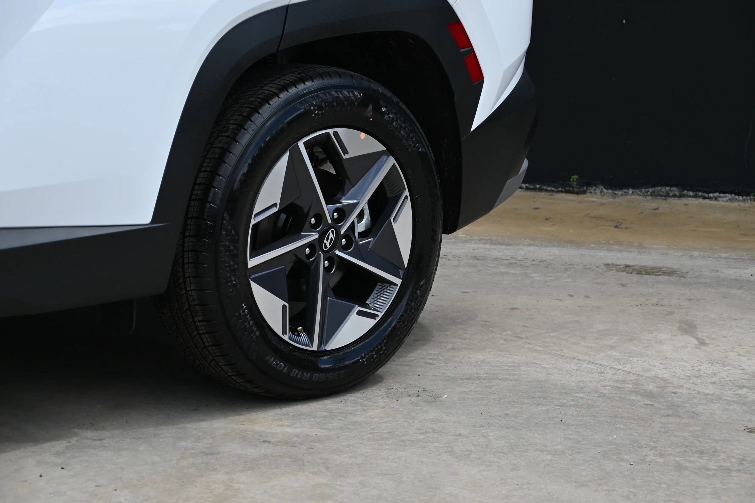Used 2026 Hyundai Tucson SEL FWD image 9