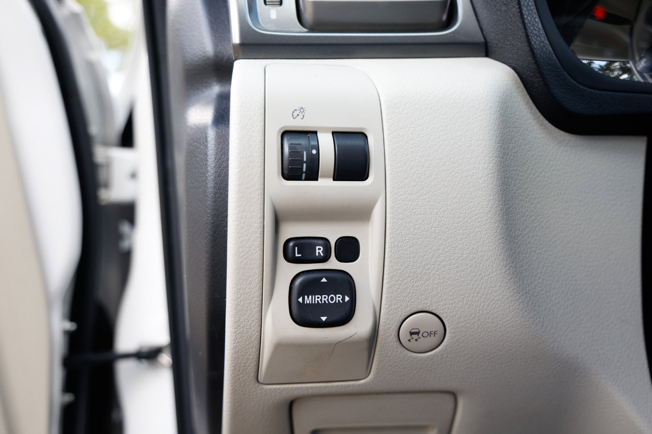 Used 2011 Subaru Impreza 2.5i image 39