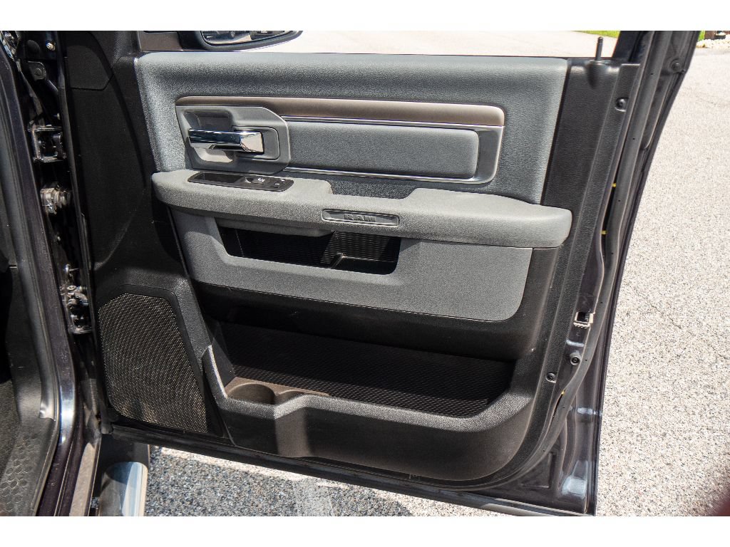 Used 2016 RAM 1500 Big Horn AWD/4WD image 16