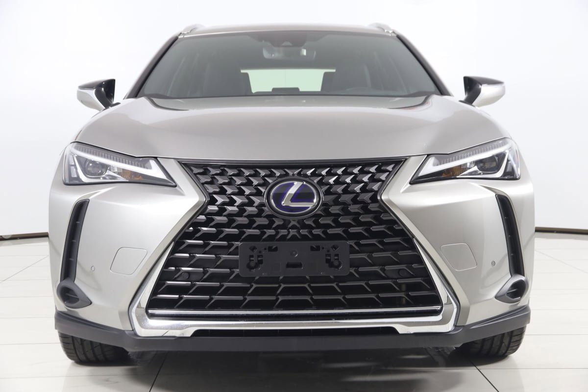 Used 2022 Lexus UX 250h w/ Premium Package AWD/4WD image 56