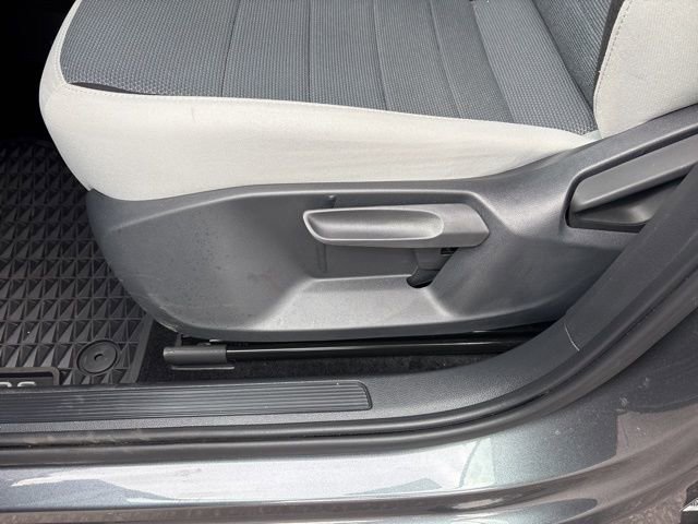 Certified 2025 Volkswagen Taos S AWD/4WD image 11
