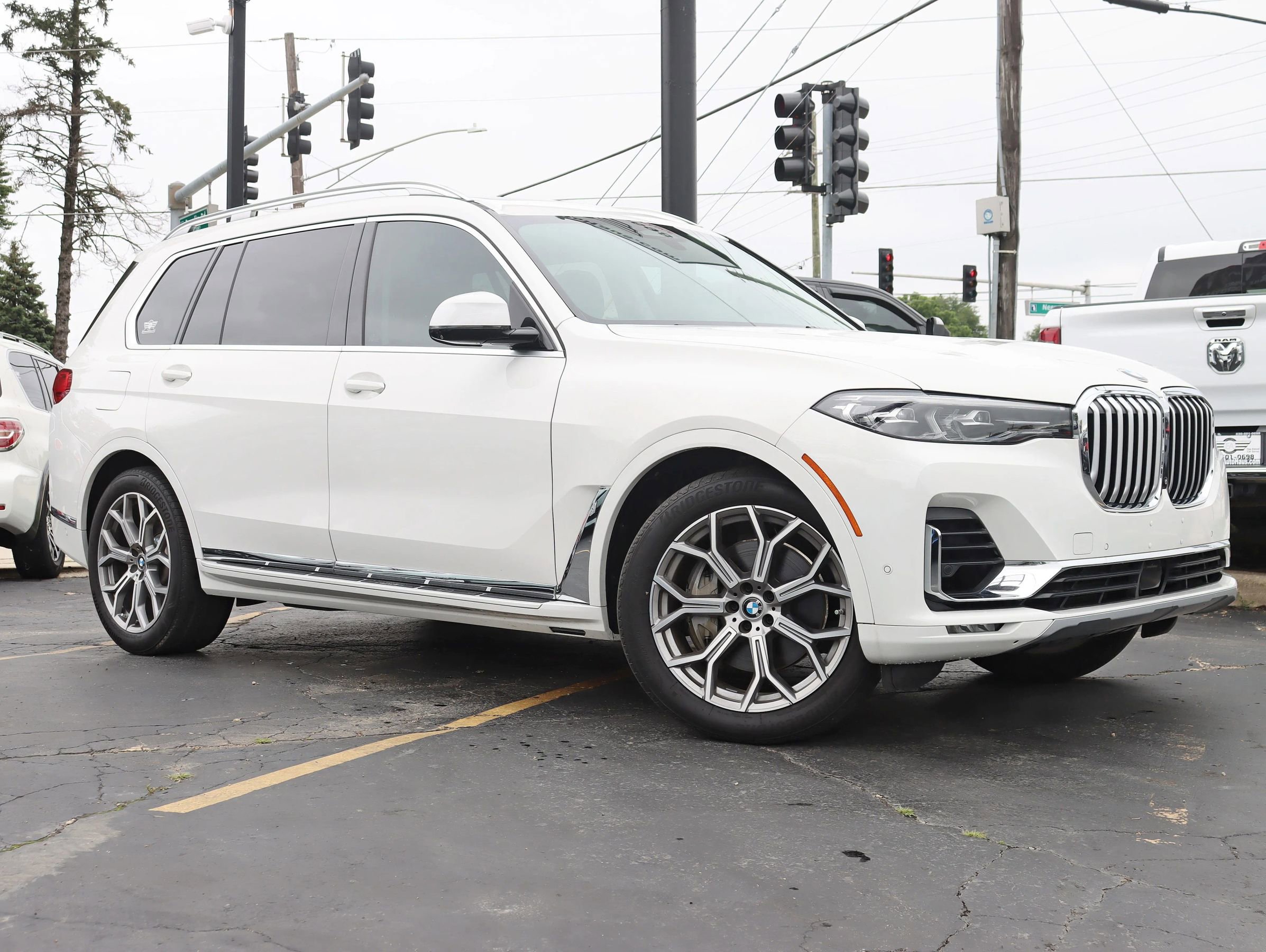 Used 2019 BMW X7 xDrive50i image 2