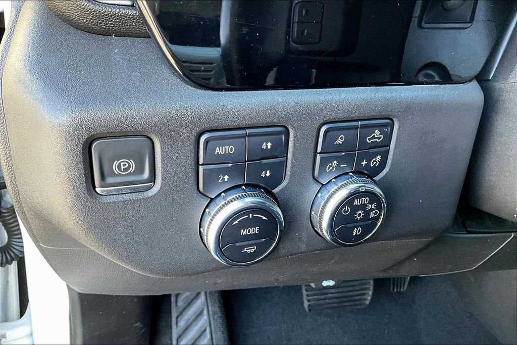 Used 2022 GMC Sierra 1500 SLT w/ SLT Premium Package image 18