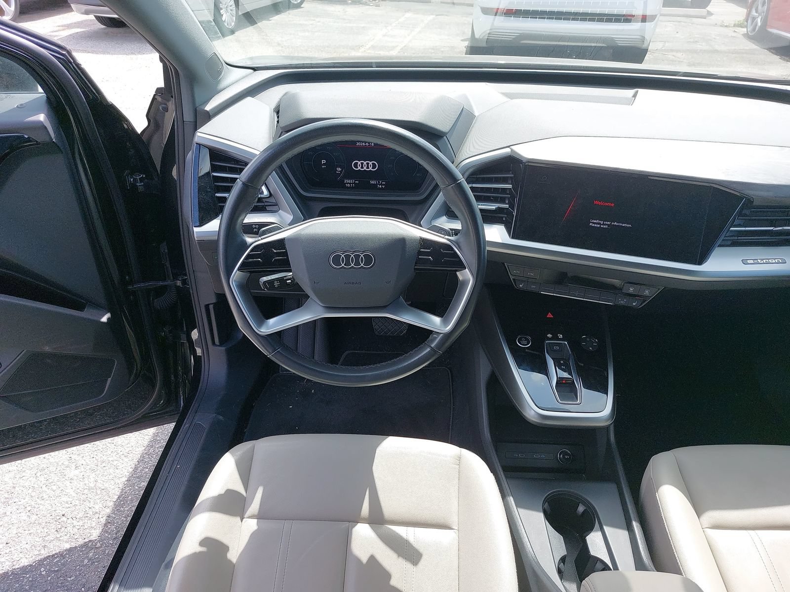 Used 2023 Audi Q4 e-tron Premium Plus w/ Premium Plus AWD/4WD image 6