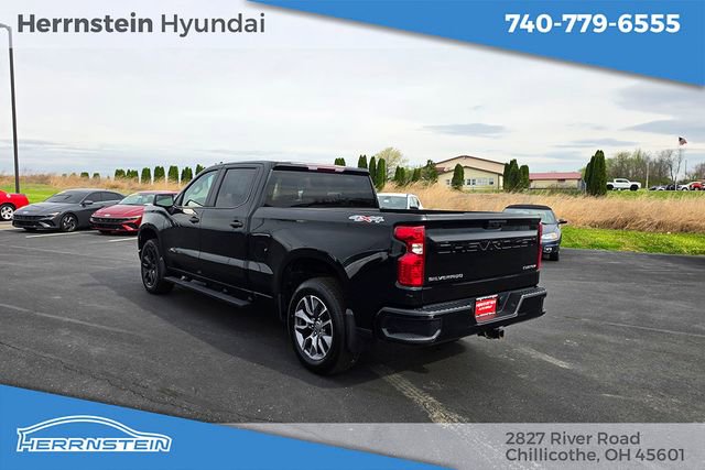 Used 2022 Chevrolet Silverado 1500 Custom AWD/4WD image 5