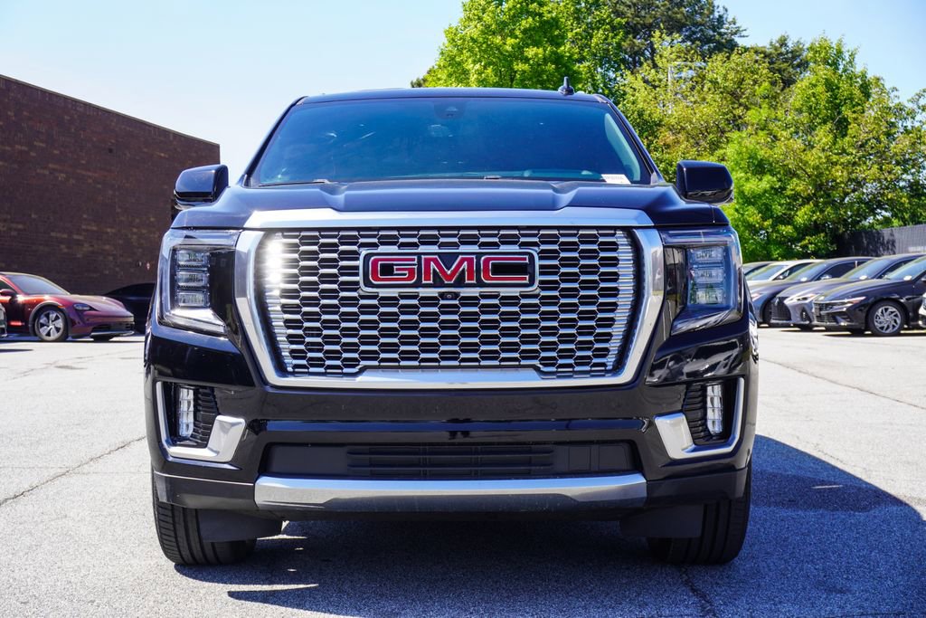 Used 2021 GMC Yukon Denali w/ Denali Premium Package image 31