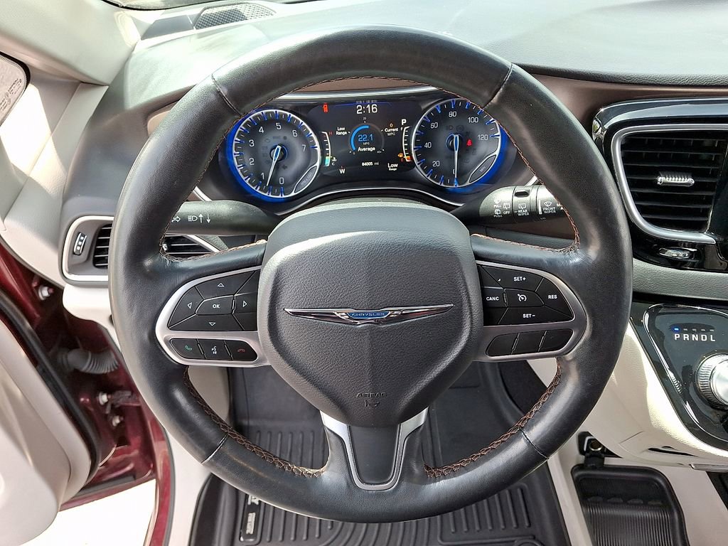 Used 2019 Chrysler Pacifica Touring-L Plus w/ Tire & Wheel Group image 20