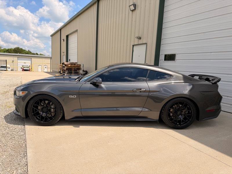 Used 2015 Ford Mustang GT Premium w/ Equipment Group 401A RWD image 9