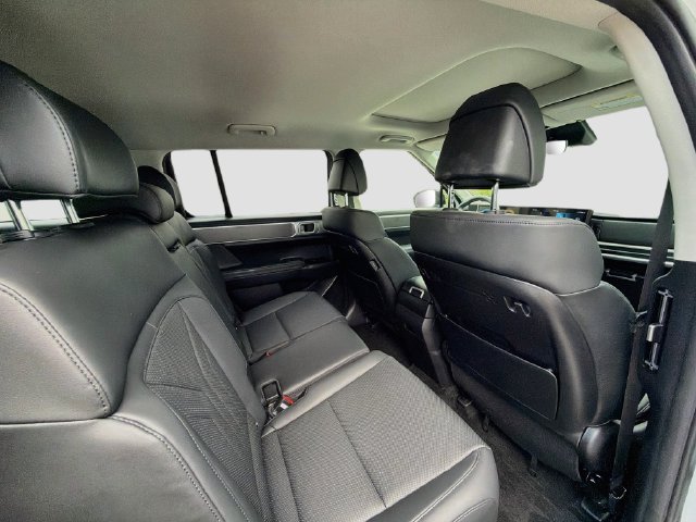 Certified 2025 Hyundai Santa Fe XRT AWD/4WD image 28