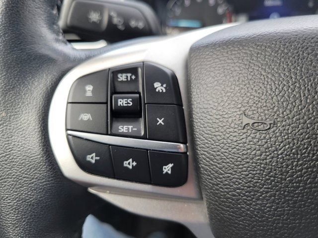 Used 2023 Ford Explorer XLT w/ Equipment Group 202A RWD image 20