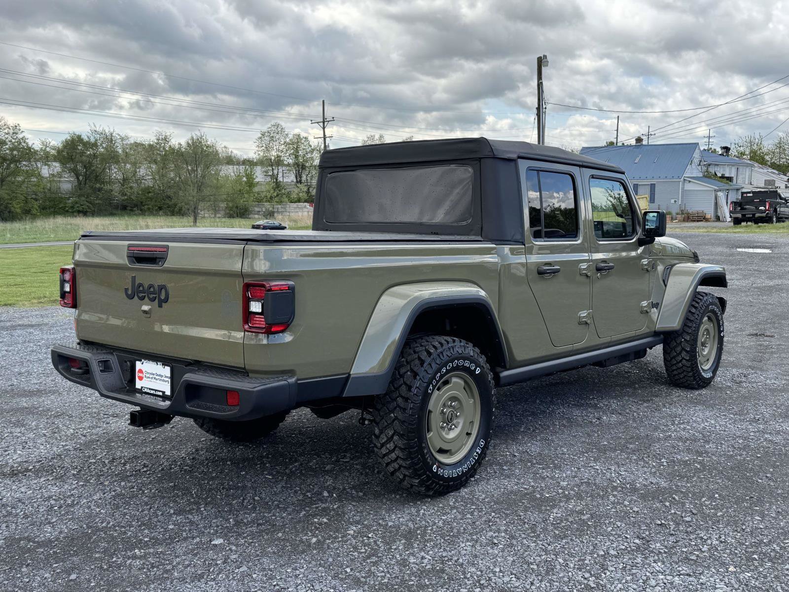 New 2026 Jeep Gladiator Willys AWD/4WD image 22