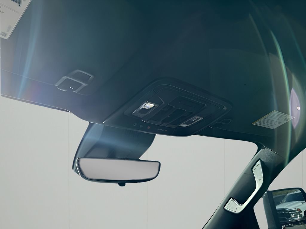 Used 2024 GMC Sierra 2500 AT4 w/ AT4 Premium Plus Package AWD/4WD image 38