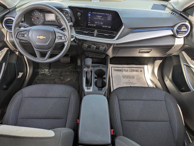 Used 2024 Chevrolet Trax LS w/ Driver Confidence Package FWD image 16