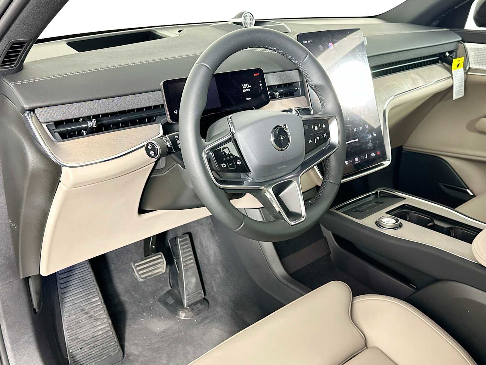 New 2025 Volvo EX90 Ultra image 7