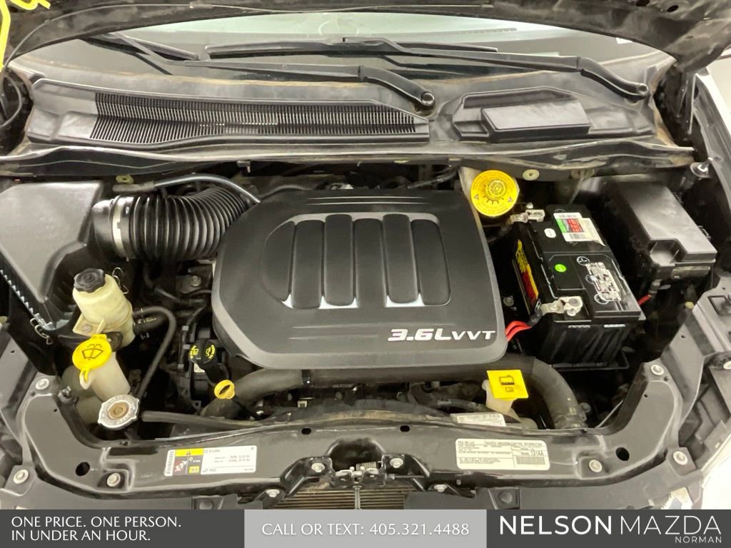 Used 2018 Dodge Grand Caravan SXT image 48