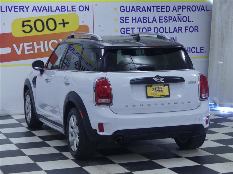 Used 2017 MINI Cooper Countryman FWD image 2