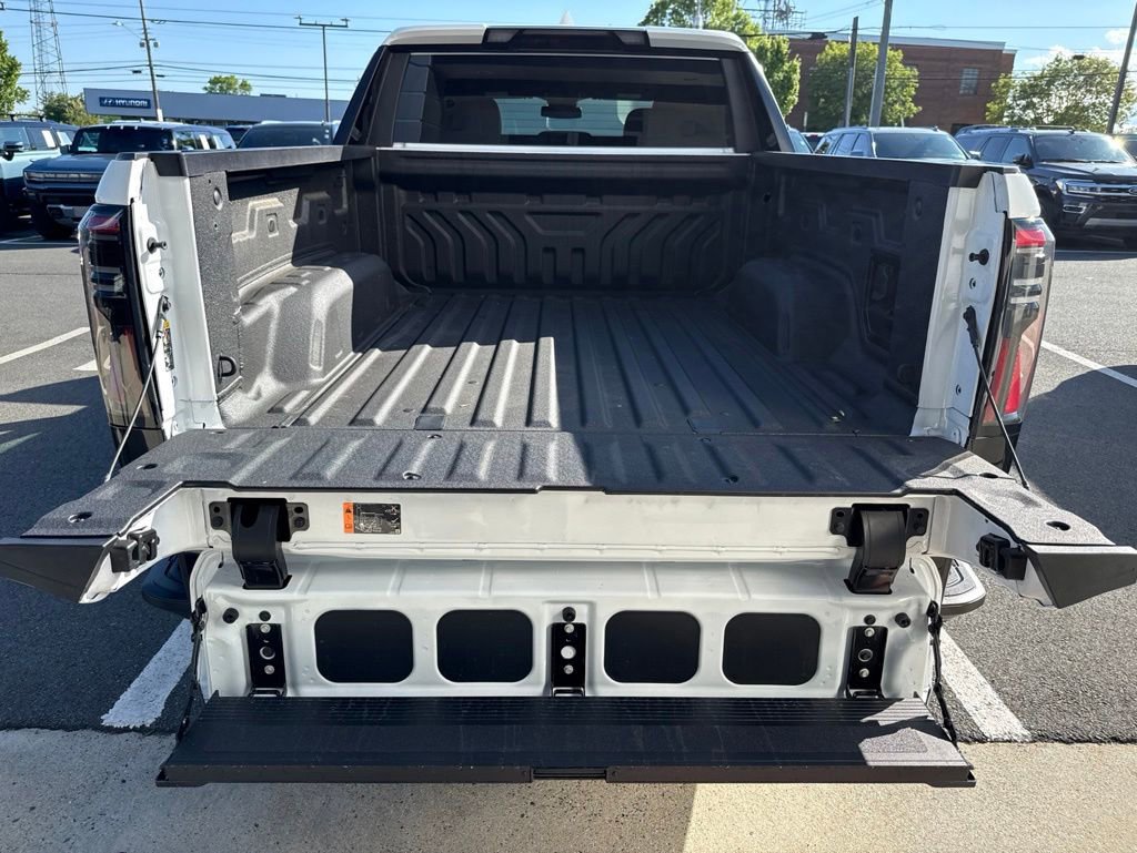Used 2026 GMC Sierra EV Denali AWD/4WD image 49