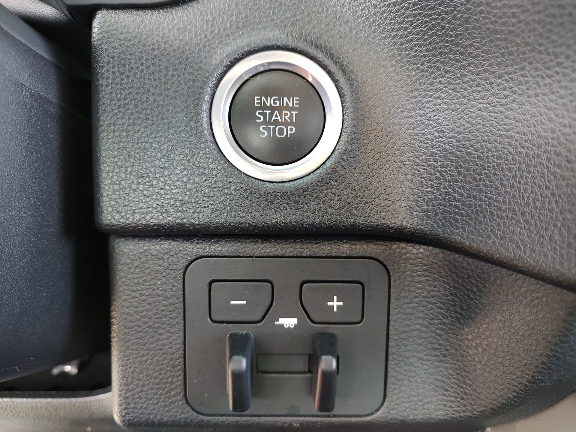 Used 2024 Toyota Tundra SR5 image 36