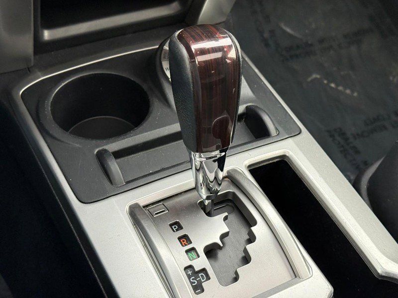 Used 2015 Toyota 4Runner Limited image 23