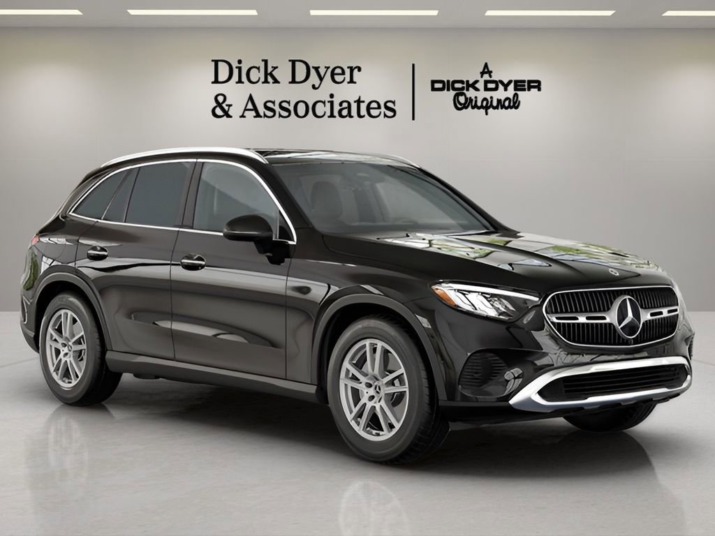 Used 2025 Mercedes-Benz GLC 300 GLC 300 image 37