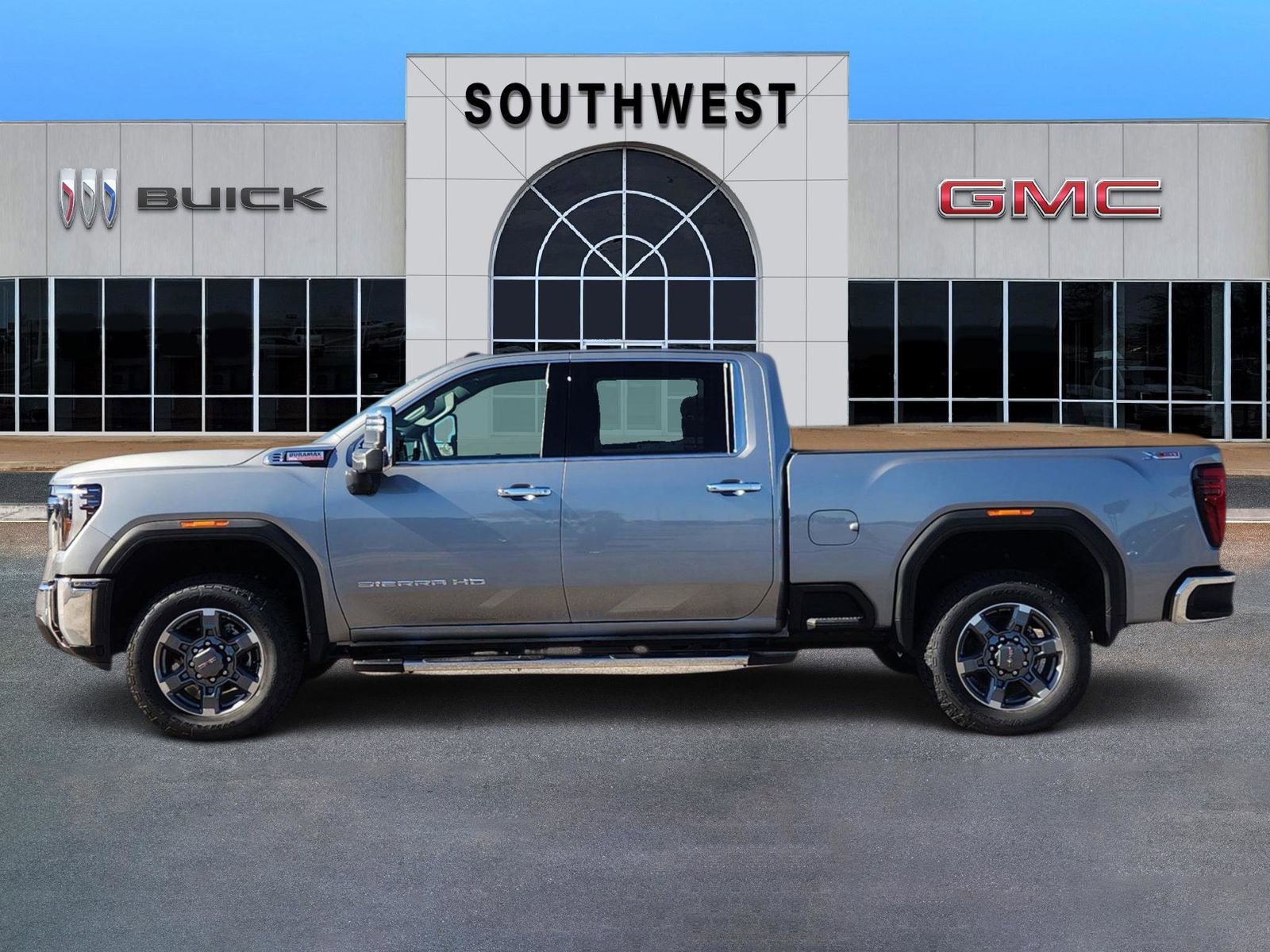 New 2026 GMC Sierra 2500 SLT w/ SLT Premium Package image 3