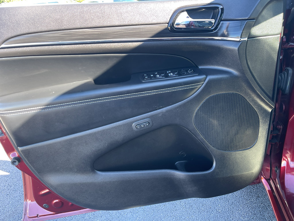 Used 2021 Jeep Grand Cherokee Limited w/ Quick Order Package 28K 80th image 16