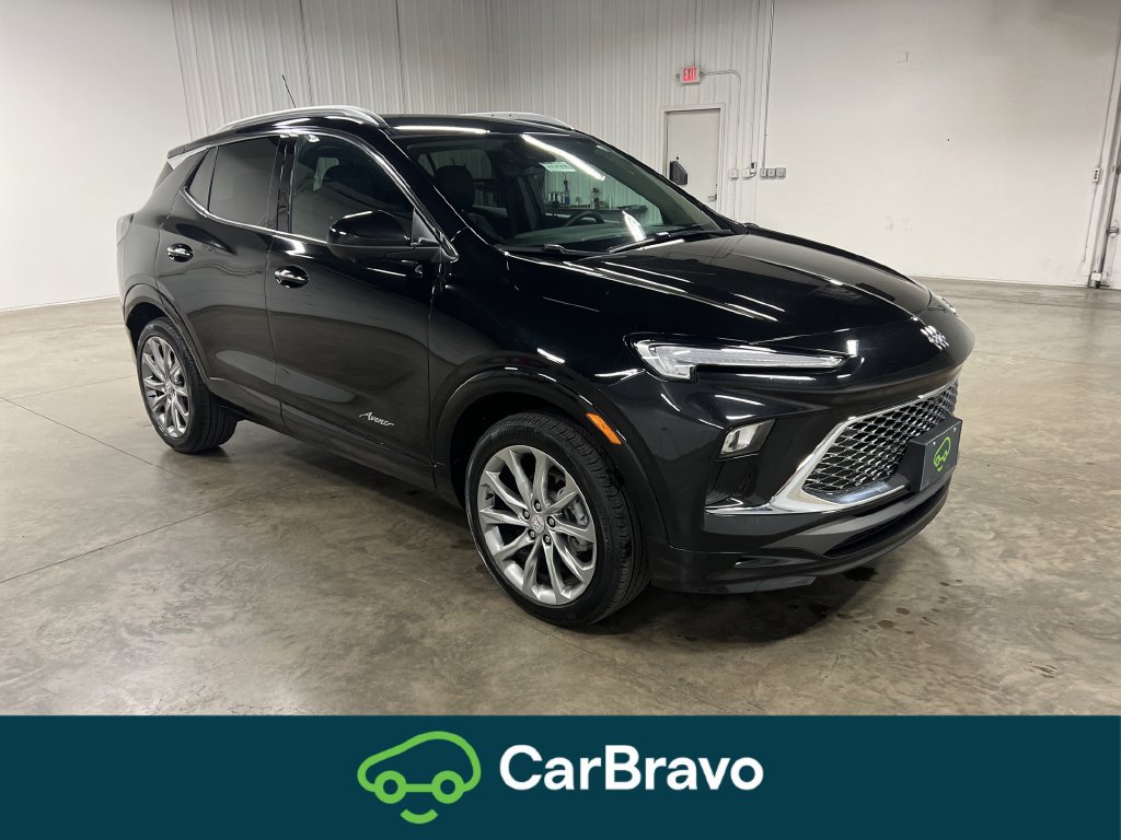 Certified 2025 Buick Encore GX Avenir w/ Avenir Technology Package AWD/4WD 360° Tour