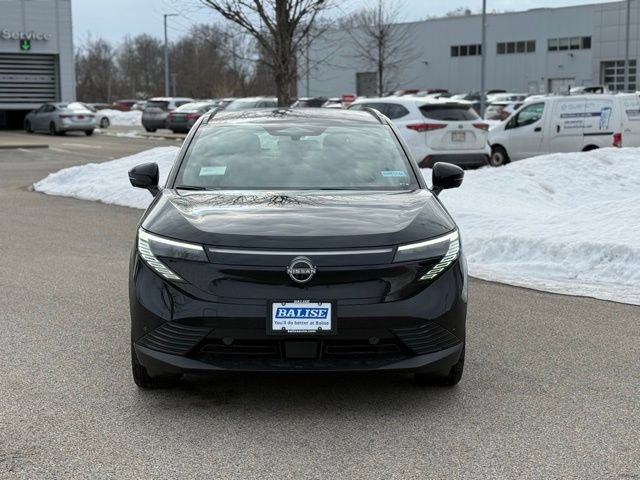 New 2026 Nissan Leaf Platinum+ w/ Floor Mat Package (Platinum+) FWD image 2