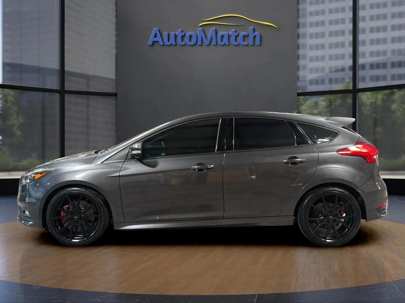 Used 2017 Ford Focus ST w/ Equipment Group 401A image 7