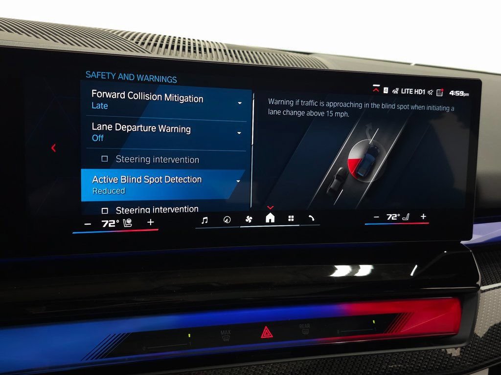 Used 2026 BMW M5 Touring AWD/4WD image 21