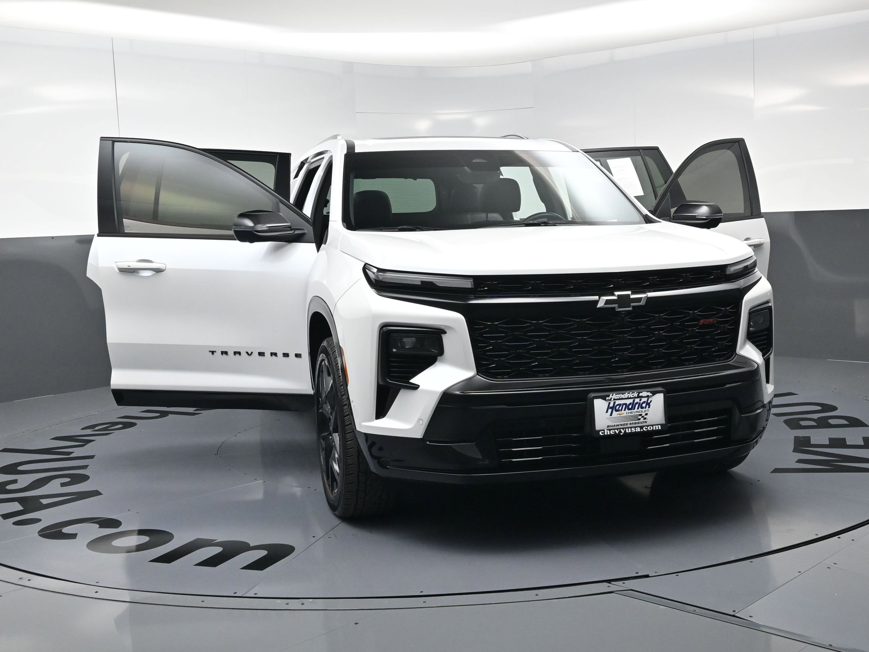 Certified 2025 Chevrolet Traverse RS w/ LPO, Floor Liner Package image 22