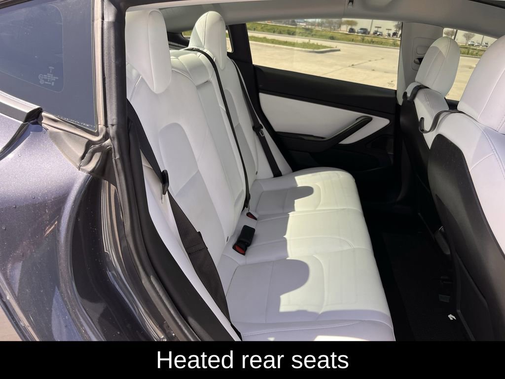 Used 2021 Tesla Model 3 Standard Range Plus image 31