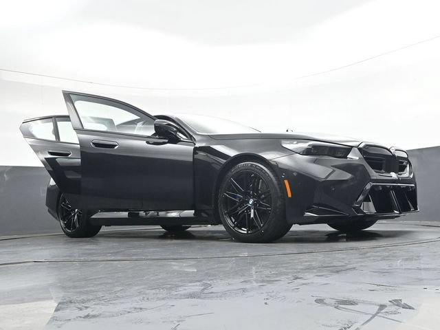 New 2027 BMW M5 w/ Carbon Package AWD/4WD image 46