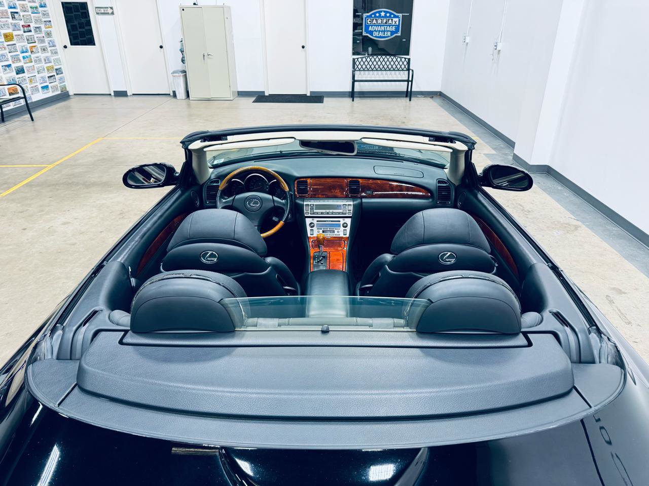 Used 2002 Lexus SC 430 Convertible image 28