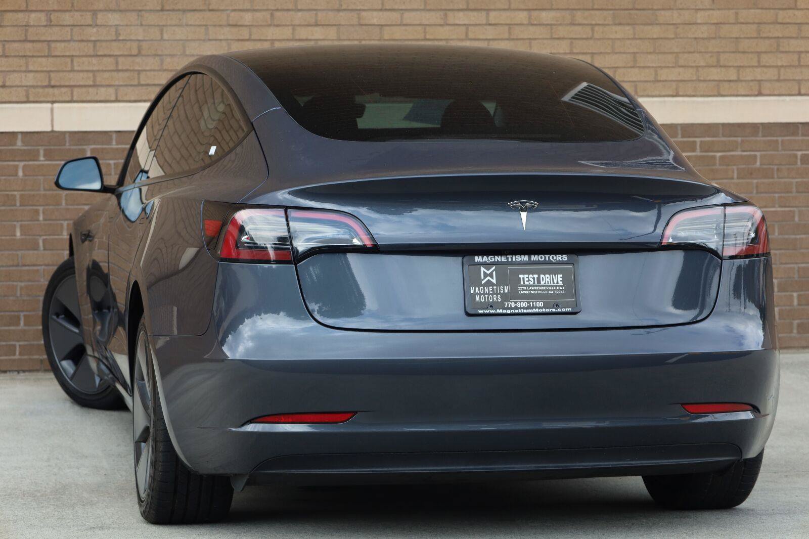 Used 2023 Tesla Model 3 Standard Range RWD image 11