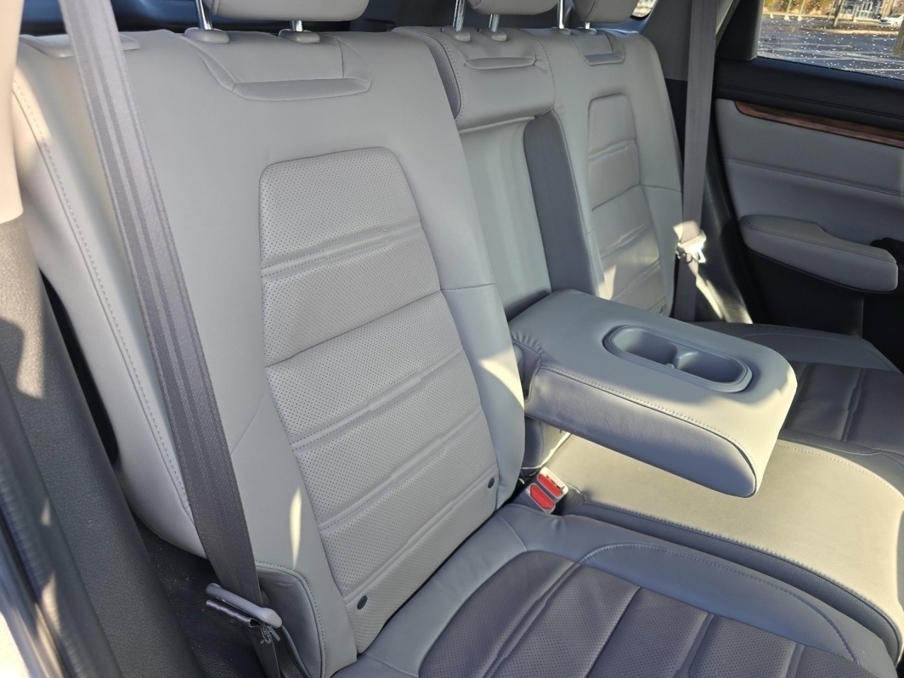Used 2022 Honda CR-V Touring image 24