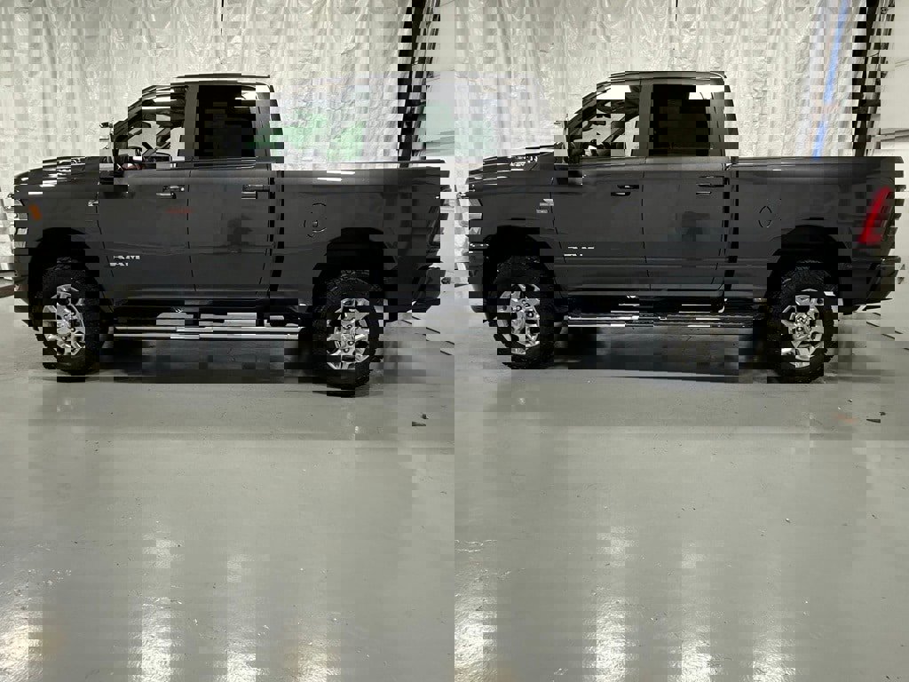 Used 2024 RAM 2500 Laramie image 4